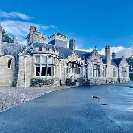 Serviced Accommodation Moray Lesmurdie House, Elgin - Free Parking, Free Wifi Bagian luar foto