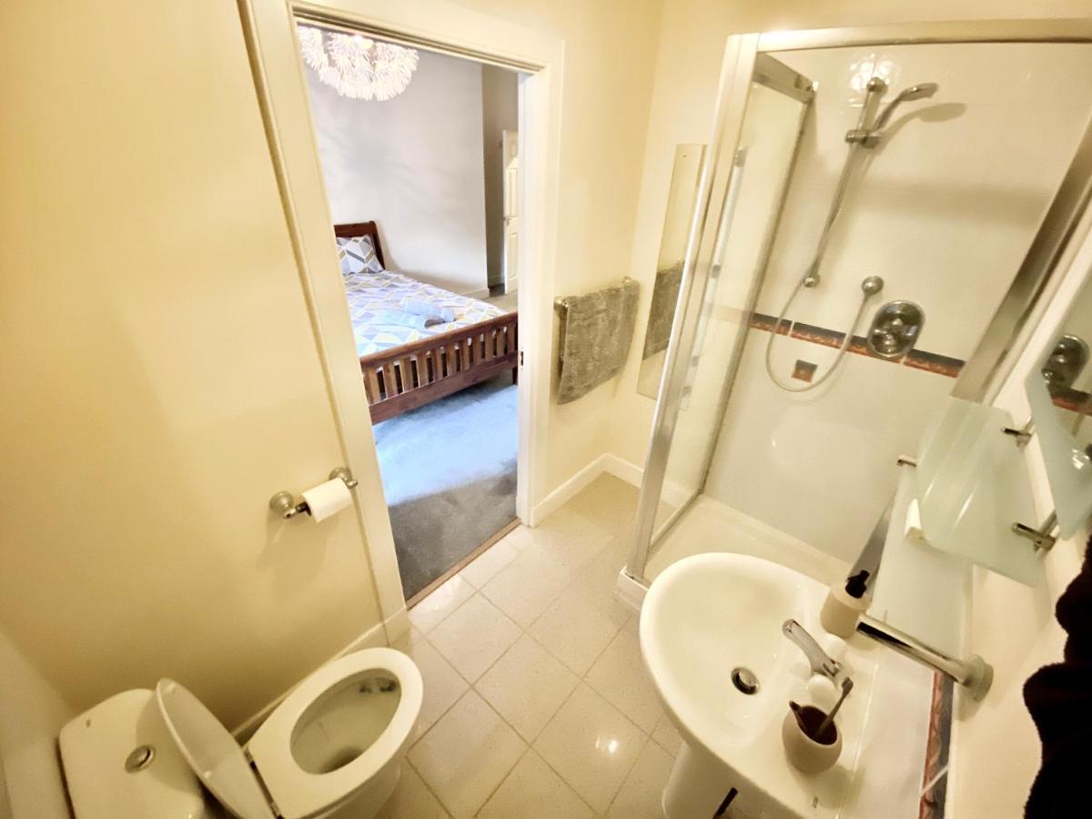 Serviced Accommodation Moray Lesmurdie House, Elgin - Free Parking, Free Wifi Bagian luar foto