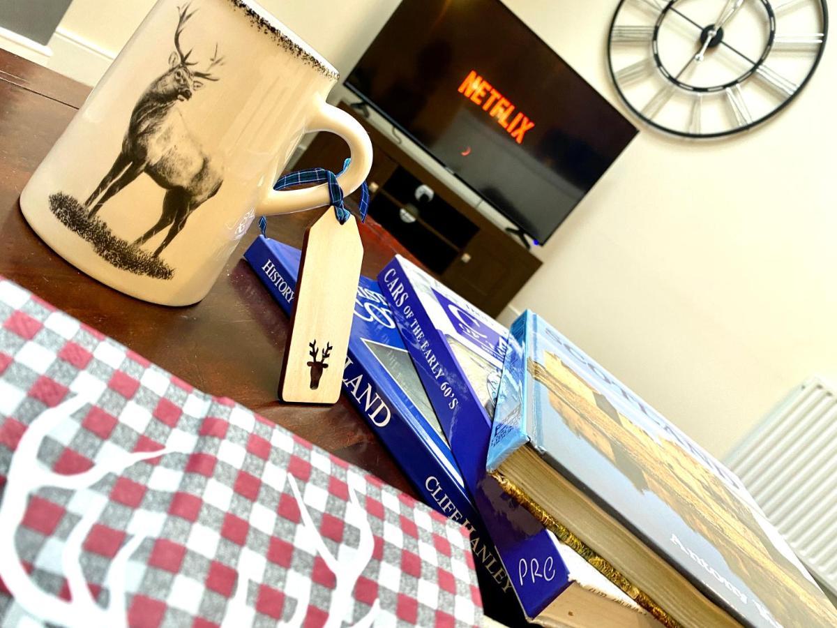 Serviced Accommodation Moray Lesmurdie House, Elgin - Free Parking, Free Wifi Bagian luar foto