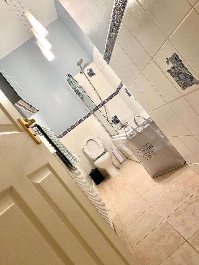 Serviced Accommodation Moray Lesmurdie House, Elgin - Free Parking, Free Wifi Bagian luar foto