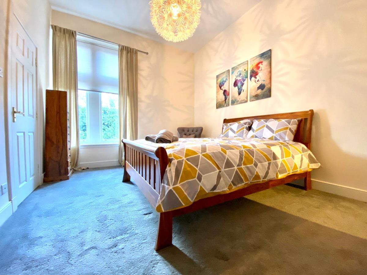 Serviced Accommodation Moray Lesmurdie House, Elgin - Free Parking, Free Wifi Bagian luar foto
