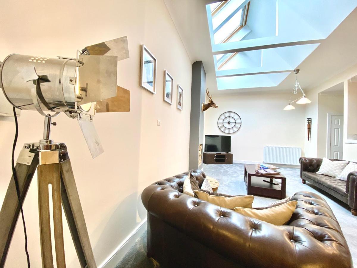 Serviced Accommodation Moray Lesmurdie House, Elgin - Free Parking, Free Wifi Bagian luar foto